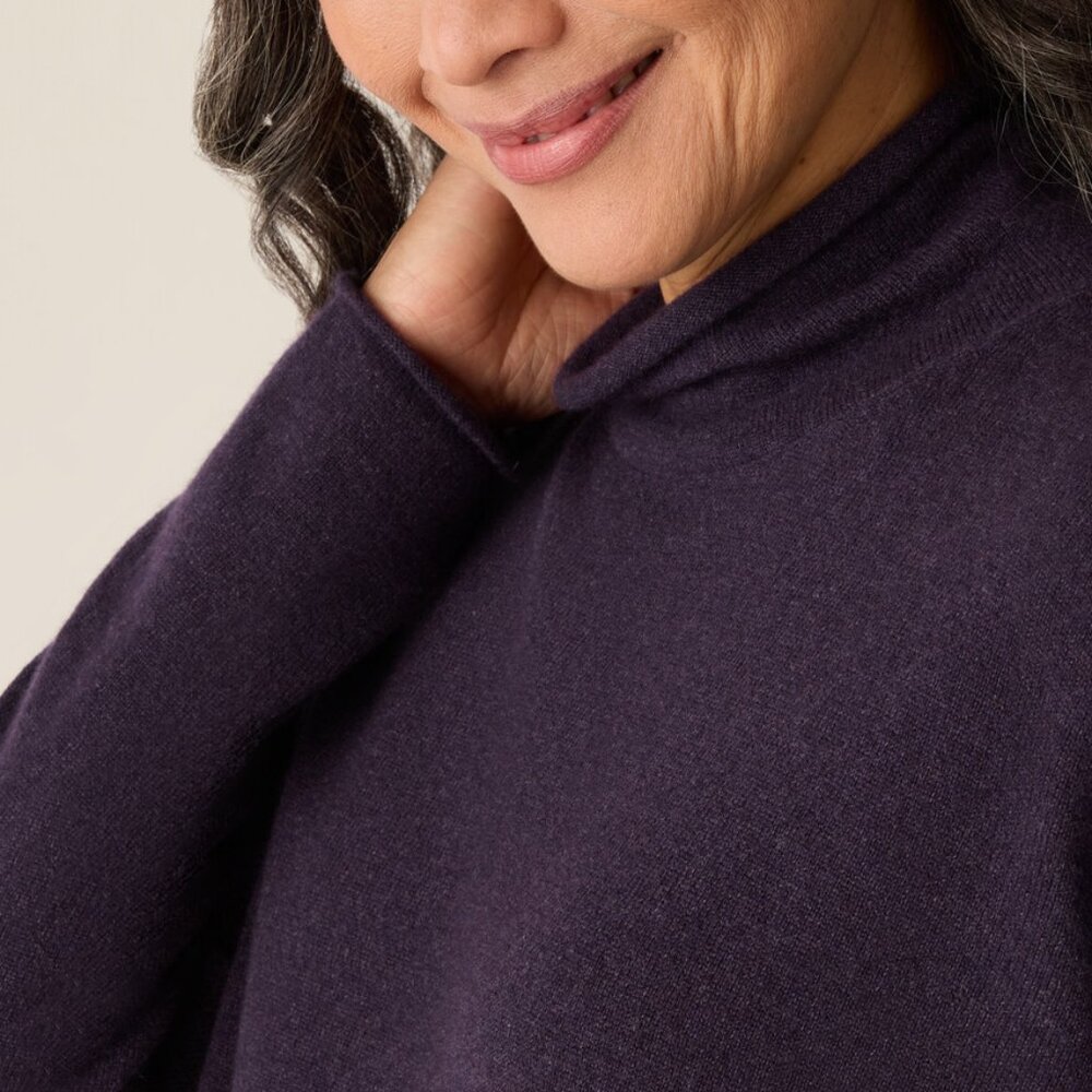 EILEEN FISHER Italian Cashmere Turtleneck Top, Aubergine, XS - Picture 3 of 11